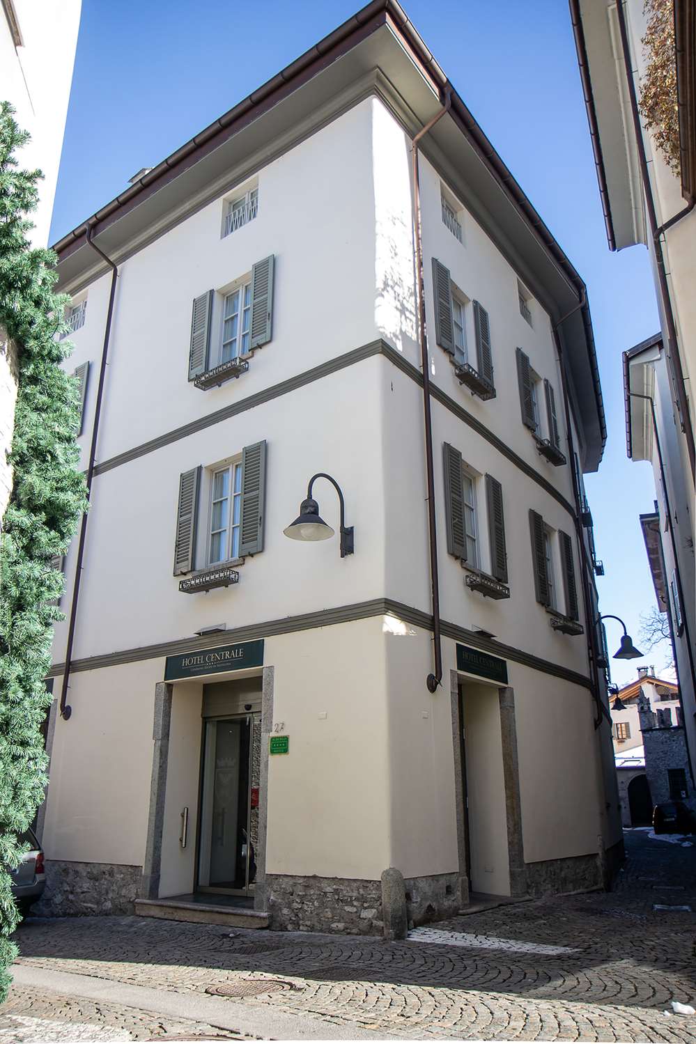 Hotel Central Tirano