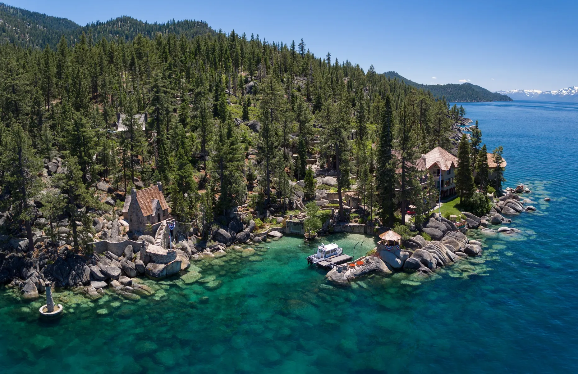 Thunderbird Lodge