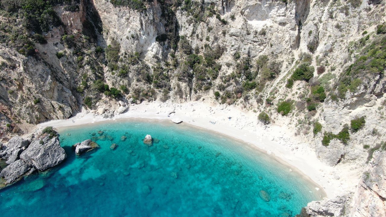 Yali Beach