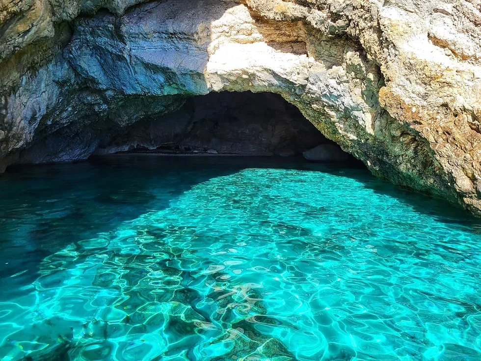 Nausika Cave