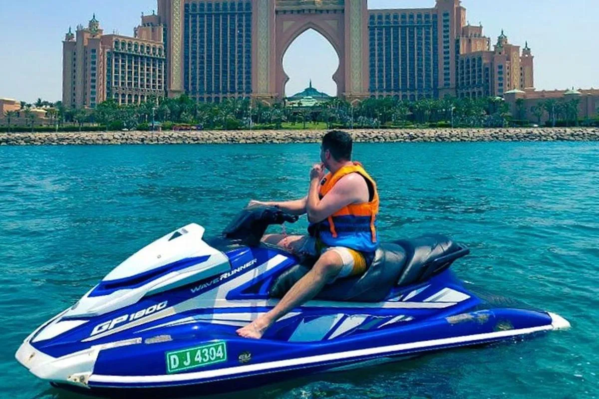 Atlantis The Palm Crescent Lookout
