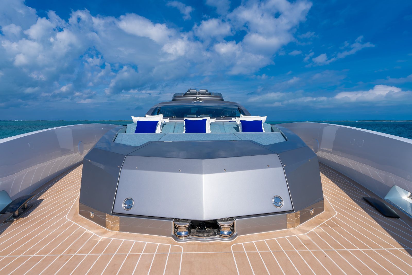 Bow Deck