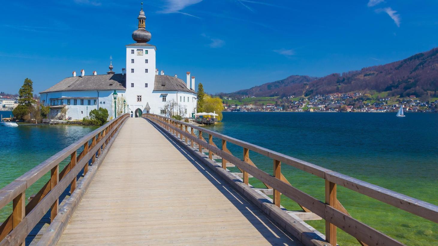 Gmunden on Lake Traunsee