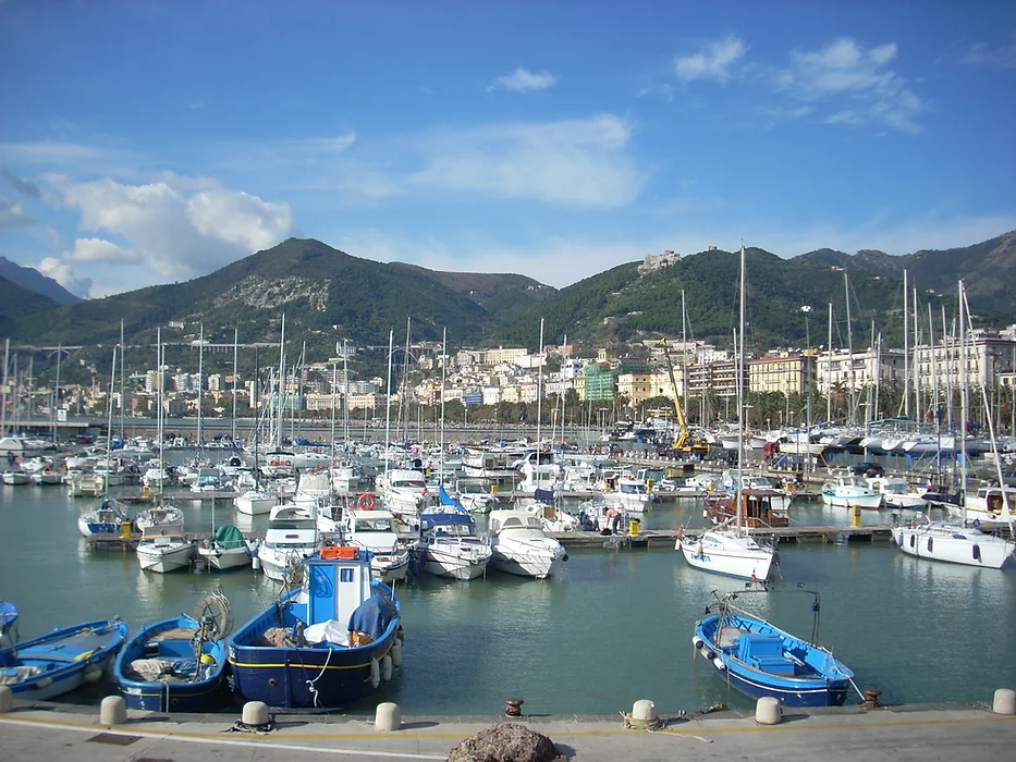 Molo Masuccio Salernitano Pier