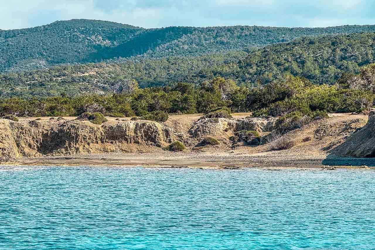 Fontana Amorosa Cove