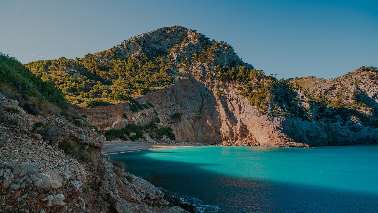 Coll Baix Cove