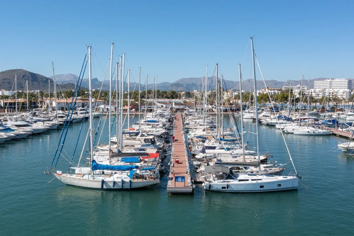 Alcudiamar Port Promenade