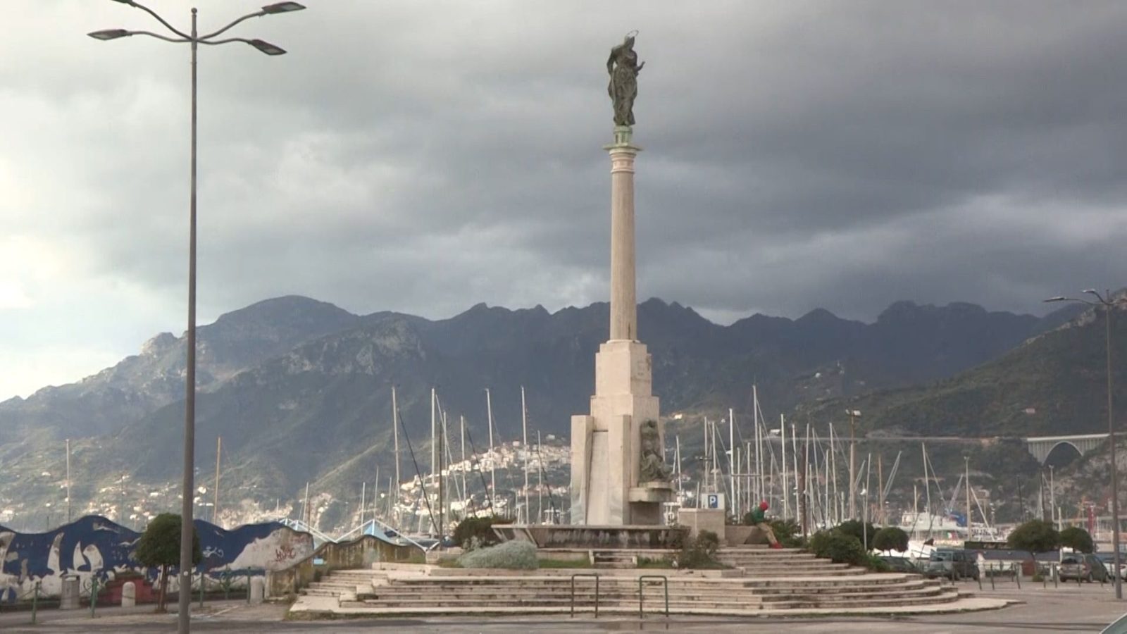 Piazza della Concordia Waterfront