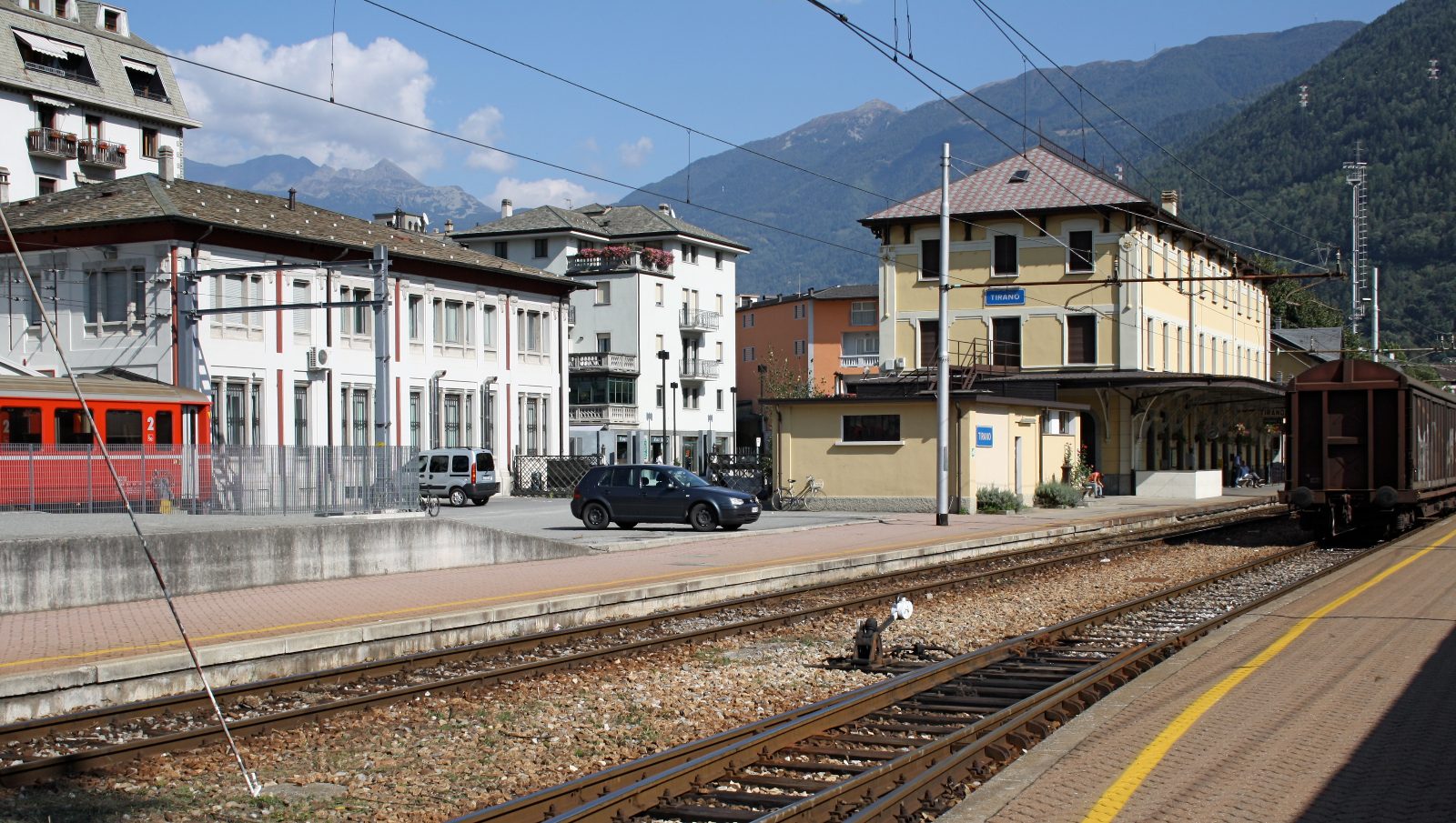 District: Tirano Station Area