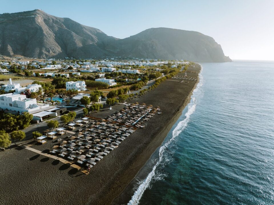 Perivolos Beach