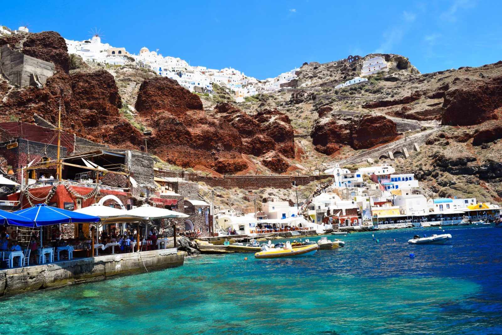 Ammoudi Bay