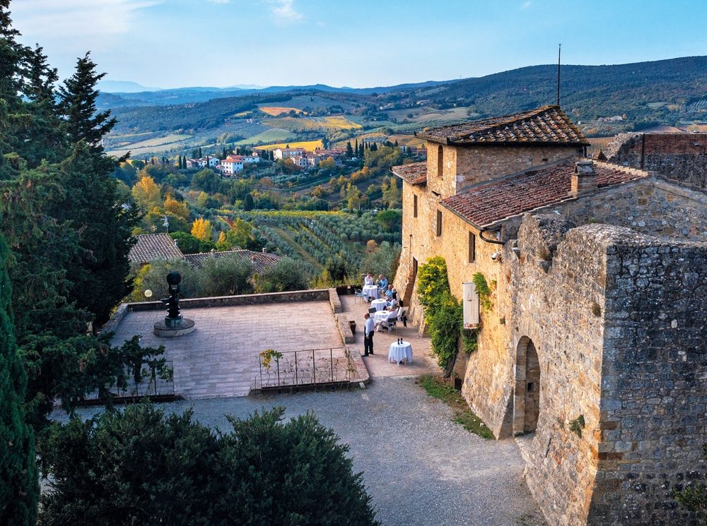 Panoramic Outdoor Terrace