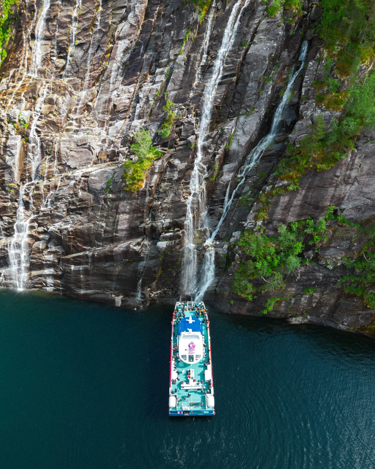 Hella Waterfall