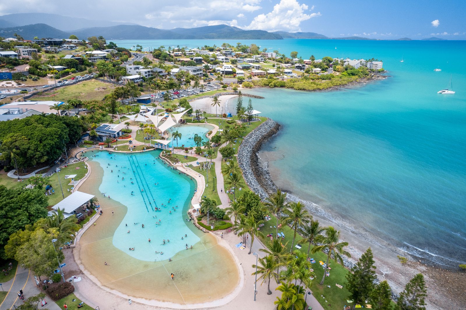 Airlie Beach Central