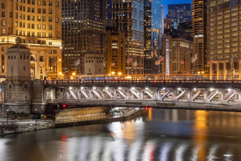 Michigan Avenue Bridge