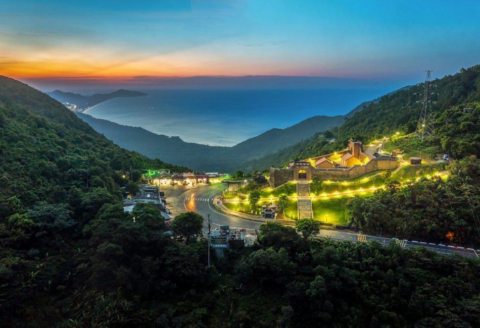 Hai Van Pass Motorbike Tour Route Essentials