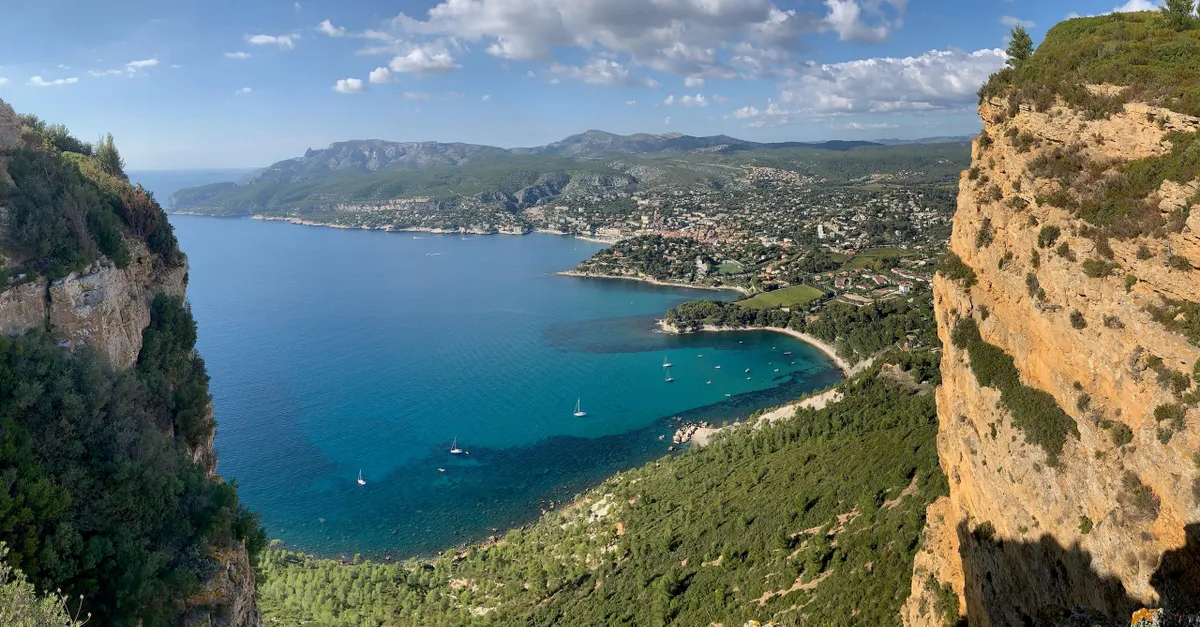 Cap Canlan