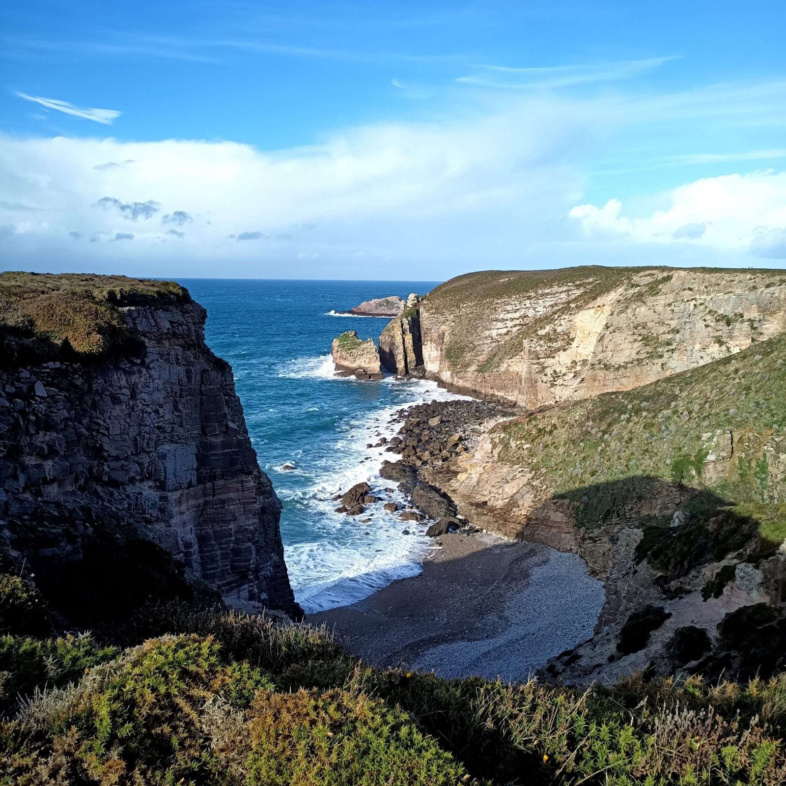 Cap Canadel Cliffs