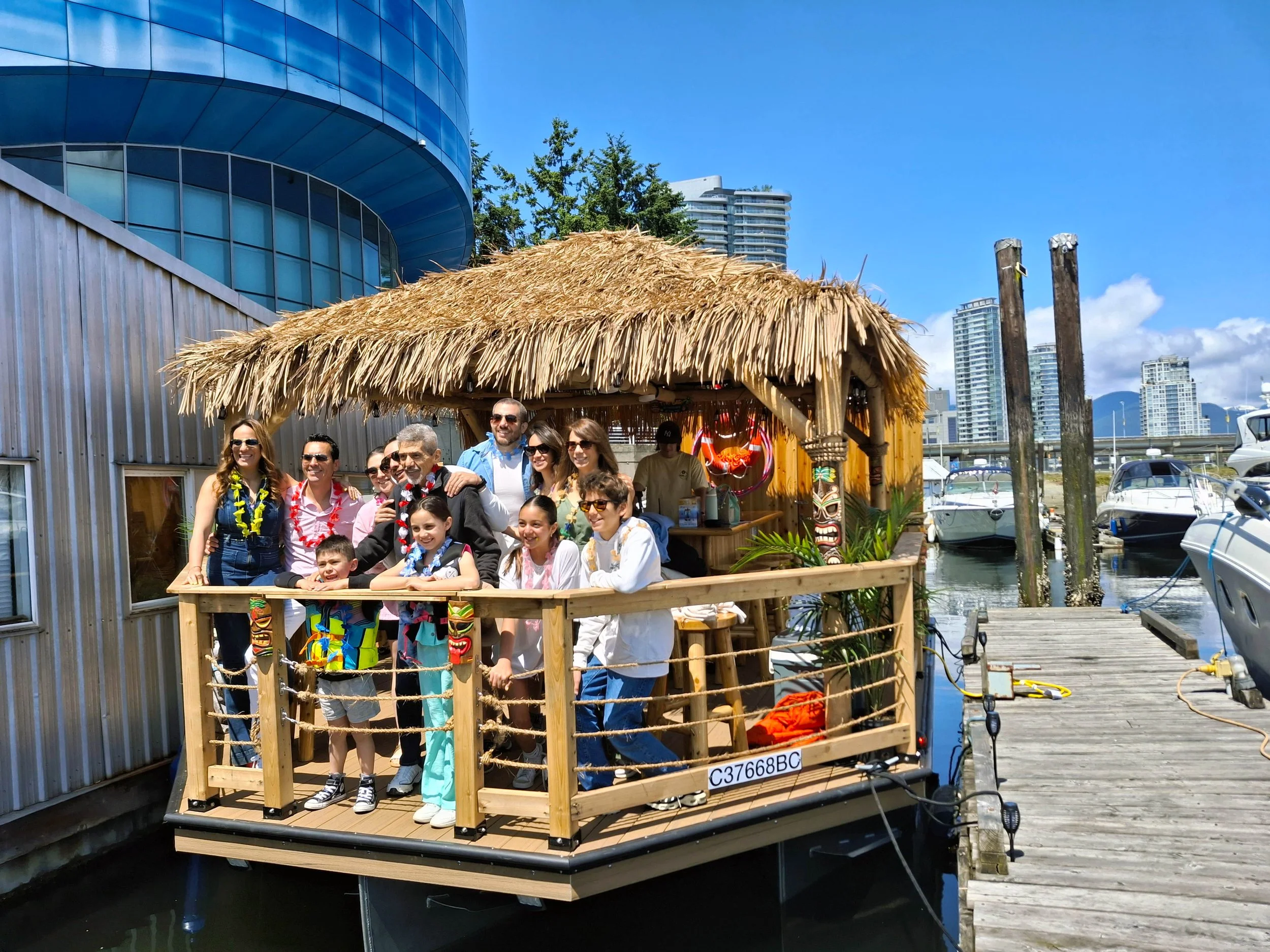 Floating Bar