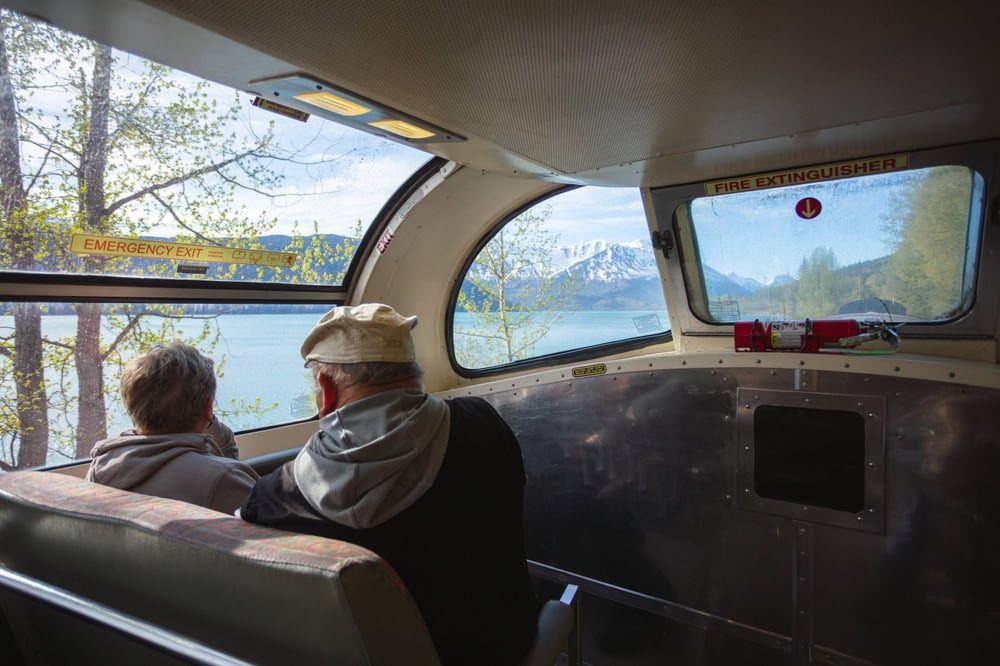 Lake Minnewanka Boat Tour Tickets
