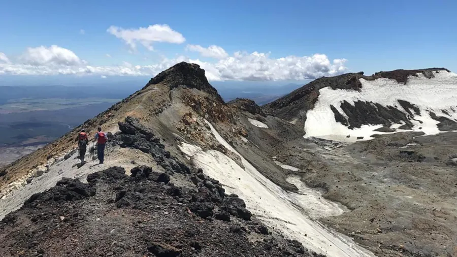 Your experience at Tongariro Alpine Crossing Shuttle
