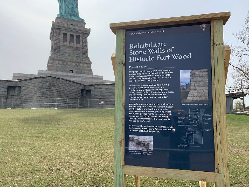 Fort Wood