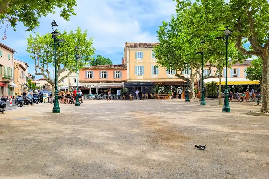 Place des Lices
