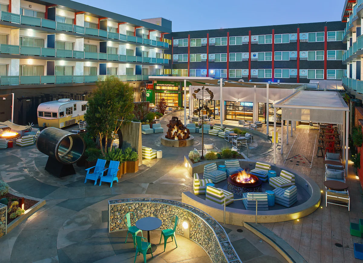 Hotel Zephyr