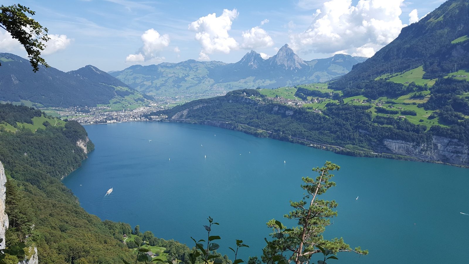Lake Lucerne scenery