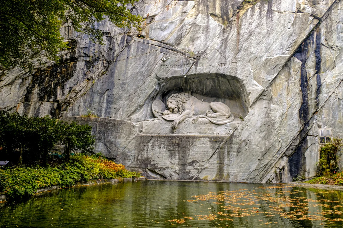 Lion Monument