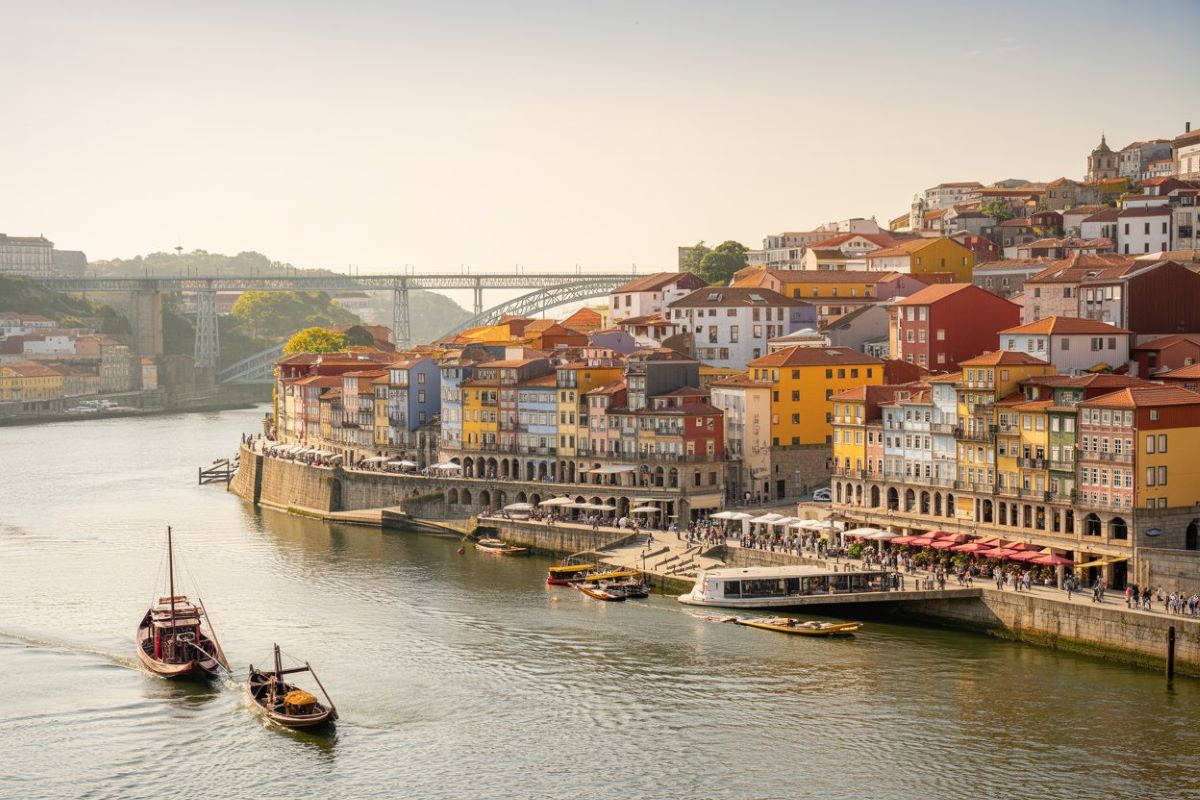 Ribeira District