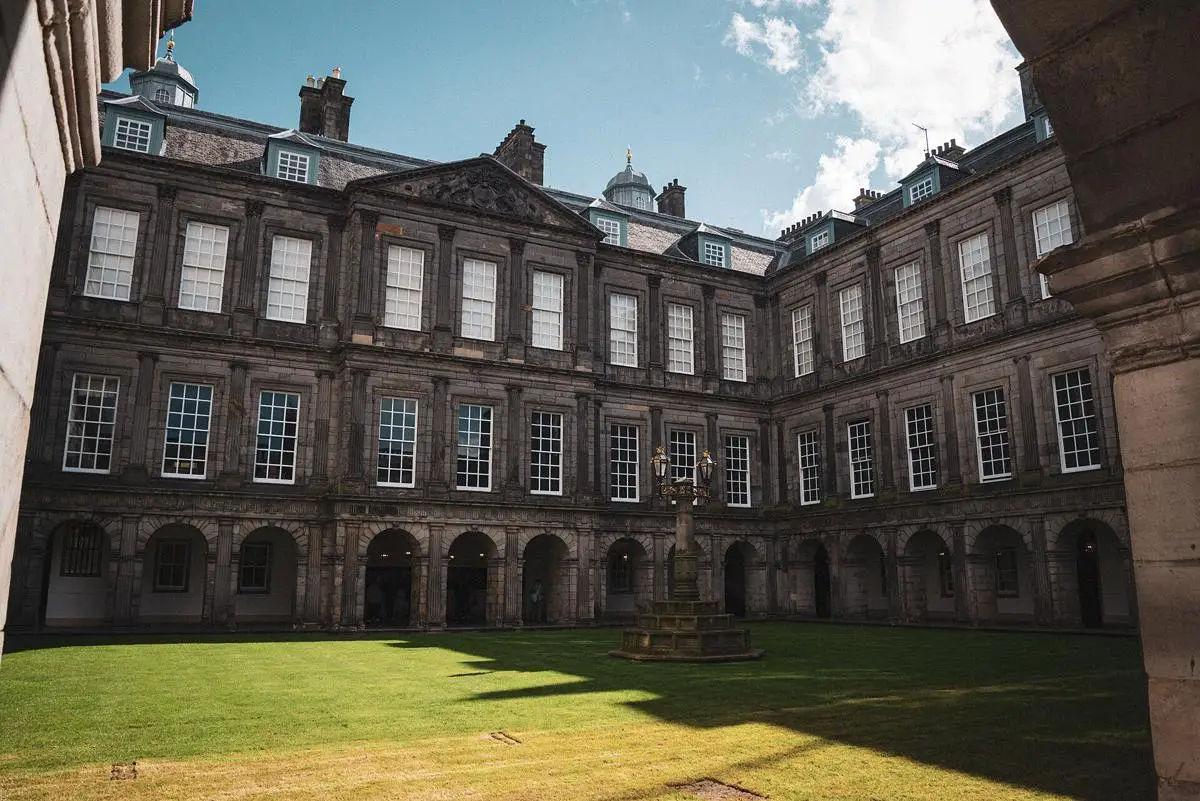 Holyrood Palace Tickets & Royal Visit