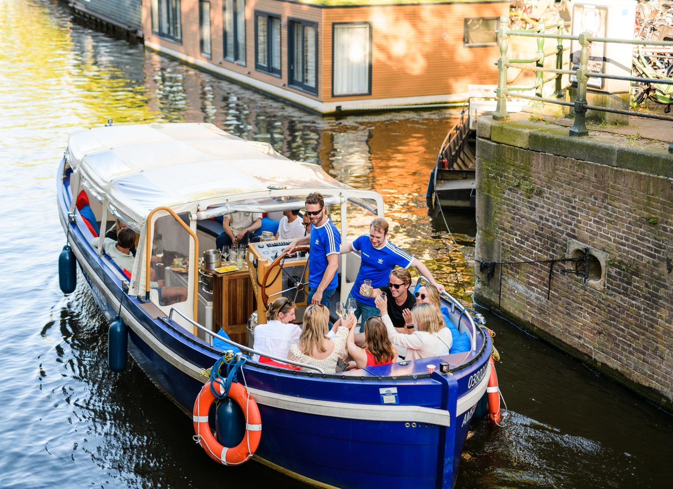 Your experience at Booze Cruise Amsterdam