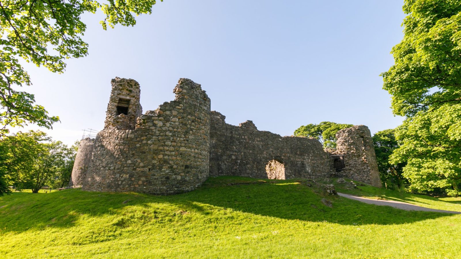 Old Inverlochy Castle