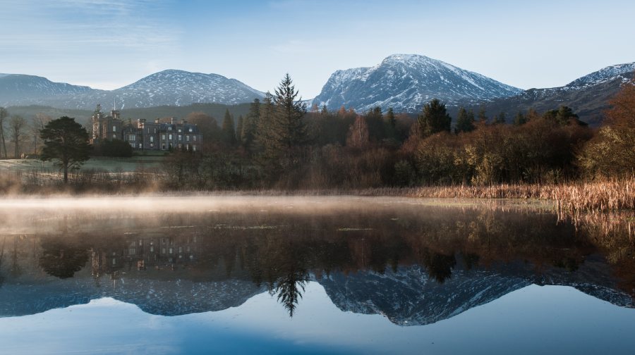 Inverlochy Castle Shoreline