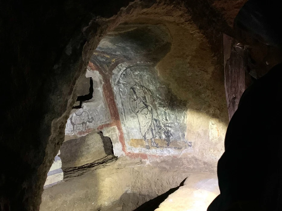 Ihr Erlebnis in Katakomben-Touren Rom — Geführter Abstieg in antike christliche Tunnel