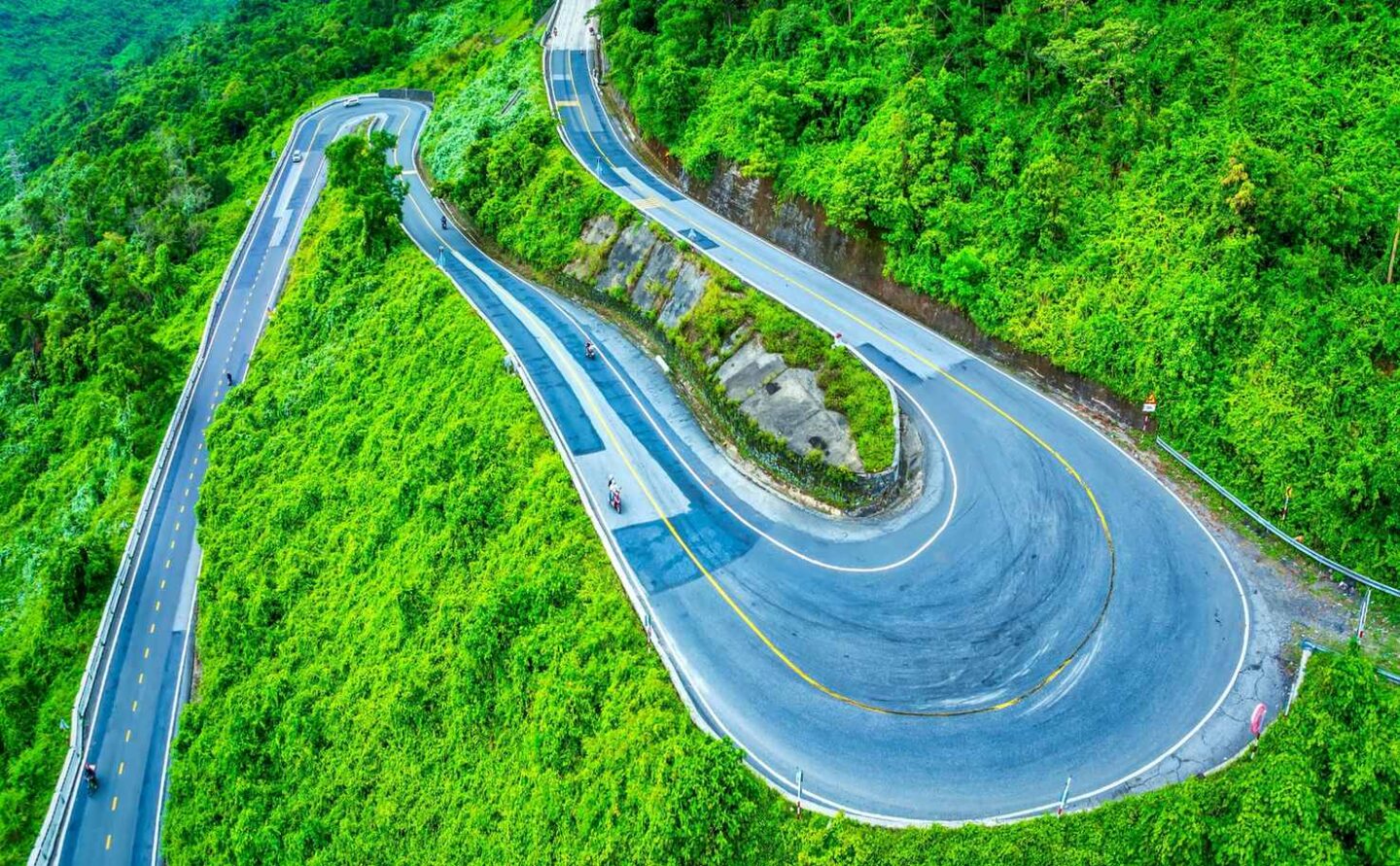 How Long Does the Hai Van Pass Take