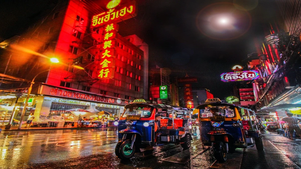 Your experience at Tuk Tuk Tour Bangkok