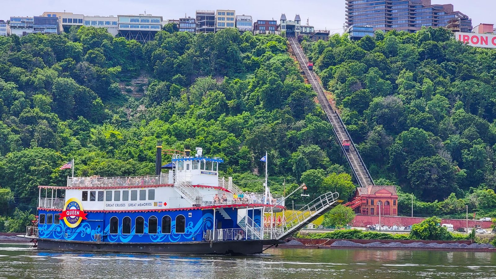Boat Tour Pittsburgh