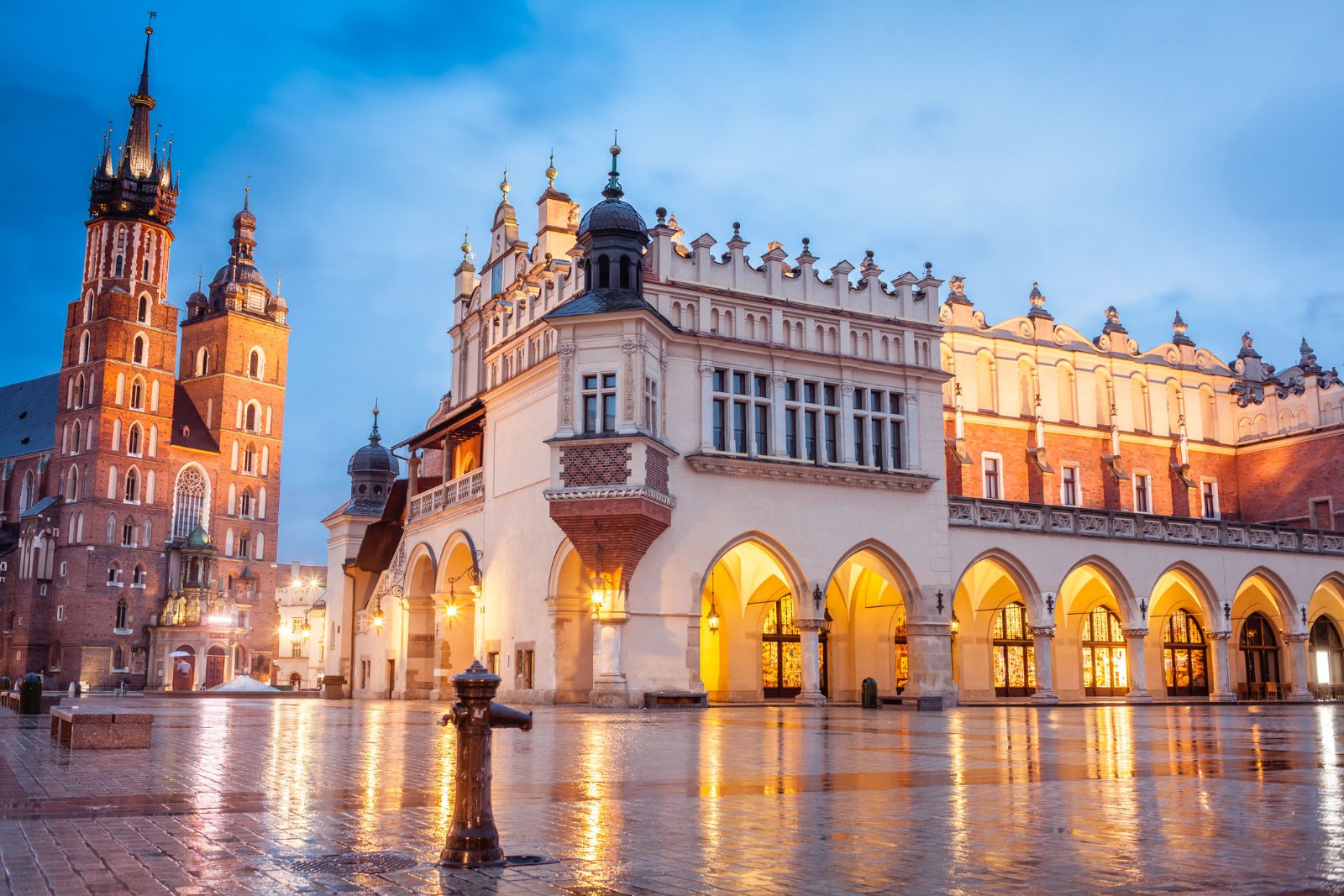 Food Tour Krakow: Taste Traditional Polish Cuisine