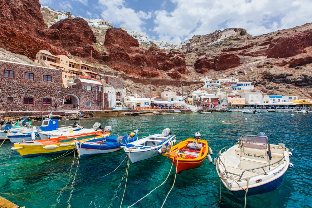 Amoudi Bay Port
