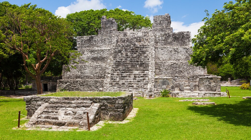 El Meco Ruins