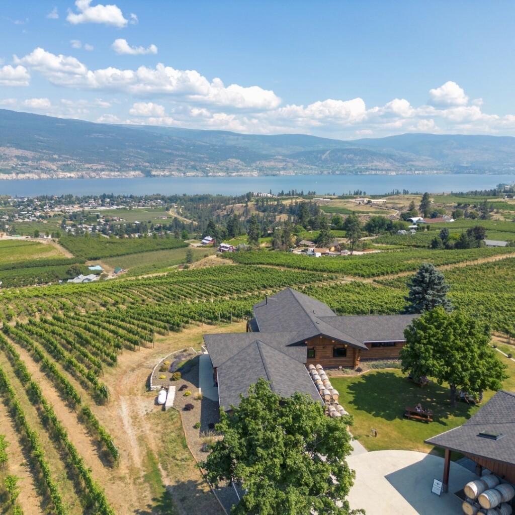 Lightning Rock Winery