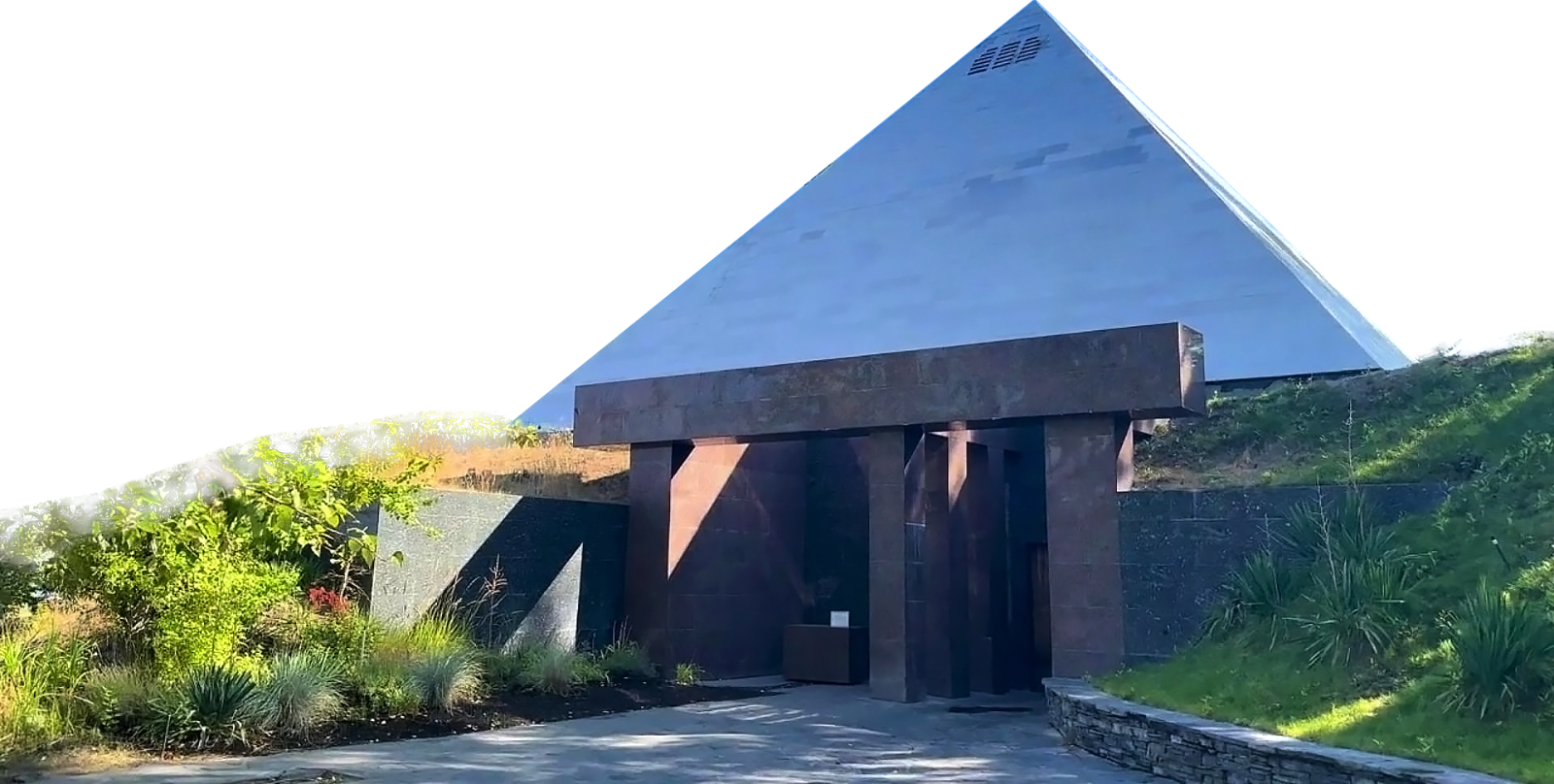 Summerhill Pyramid Winery