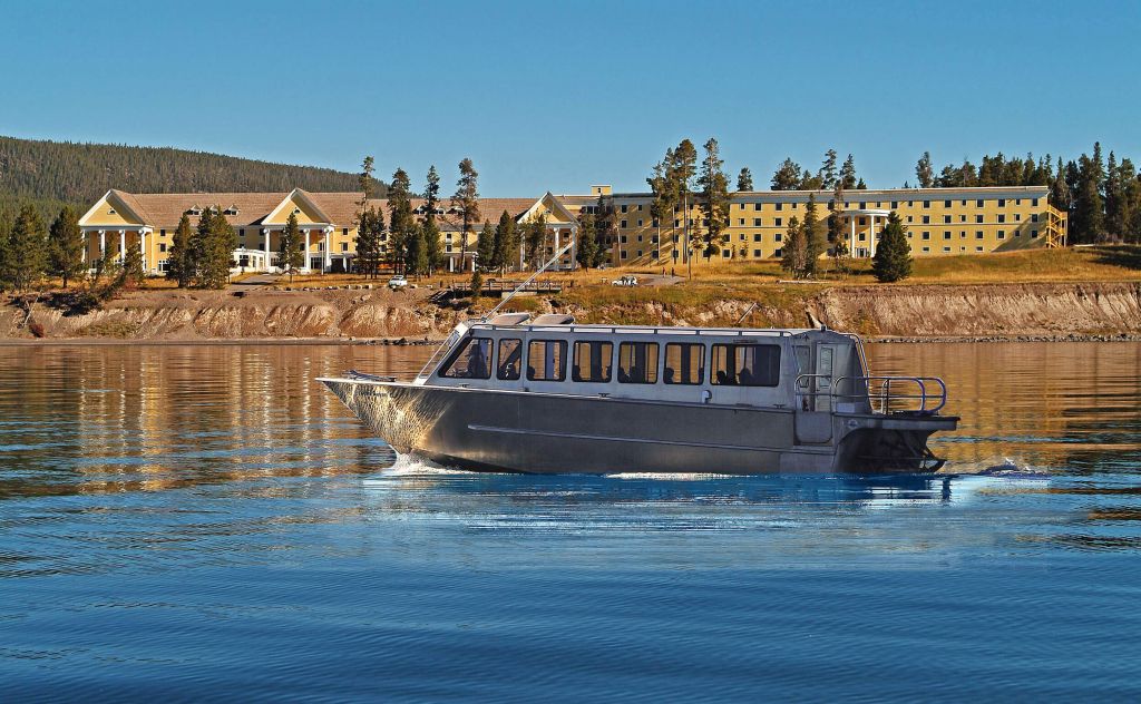 Yellowstone Lake Boat Tour