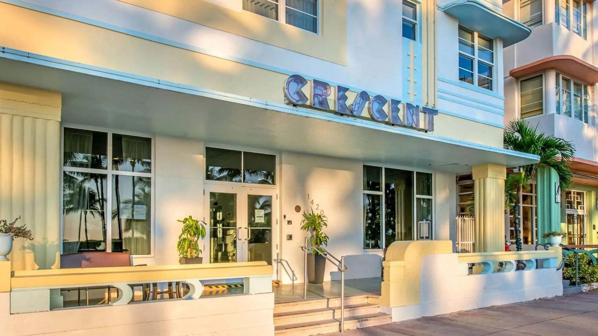 Crescent Resort