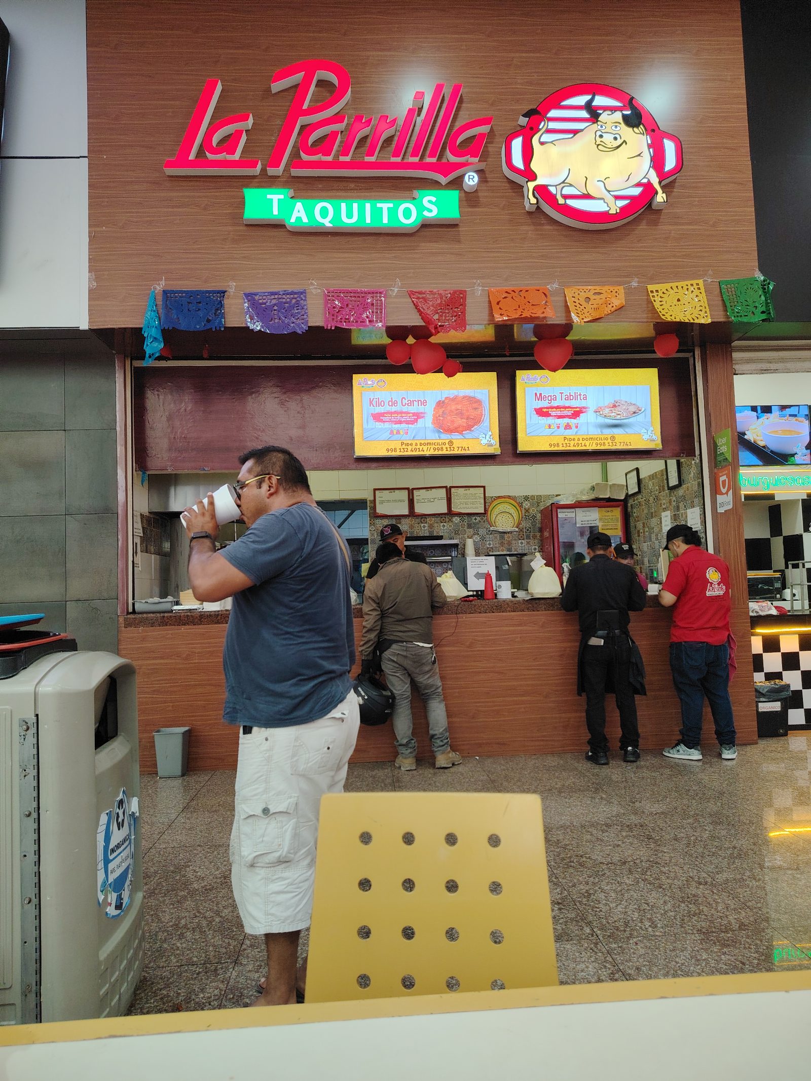 La Parrilla Kitchen