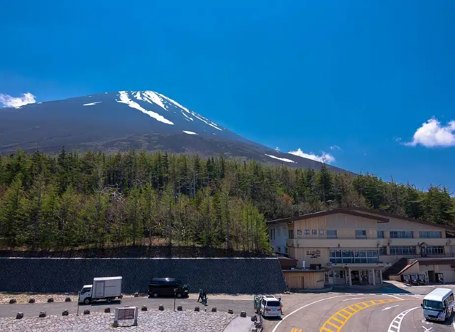 Mt Fuji Tour from Shinjuku Overview