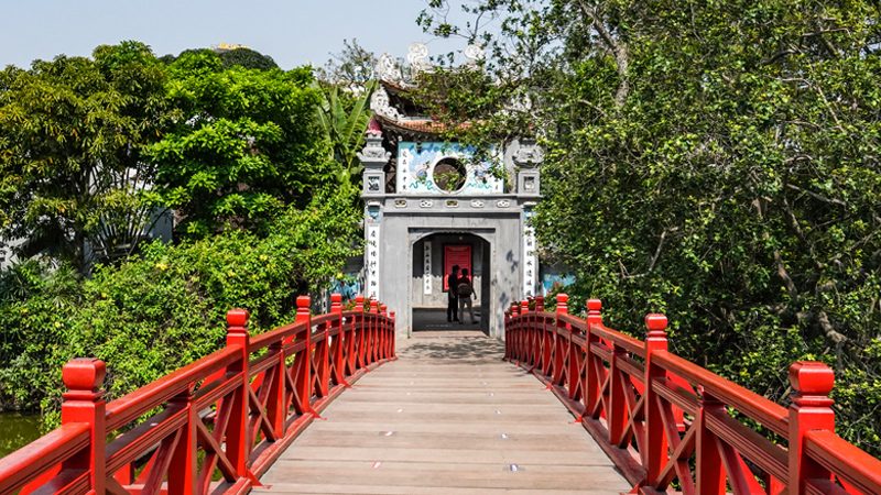 Ngoc Son Temple