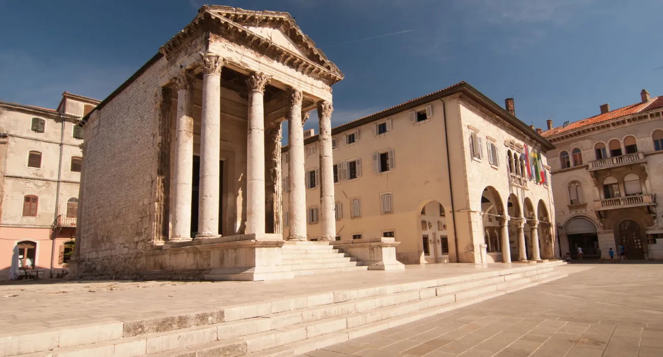 Temple of Augustus